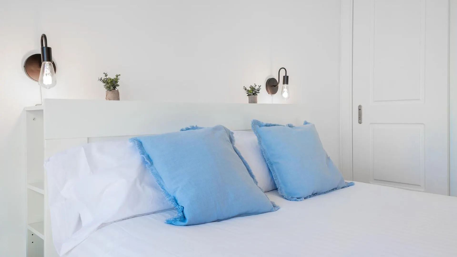 Oleholidays 1111 Romana Playa Vistas Al Mar Marbella 0*,