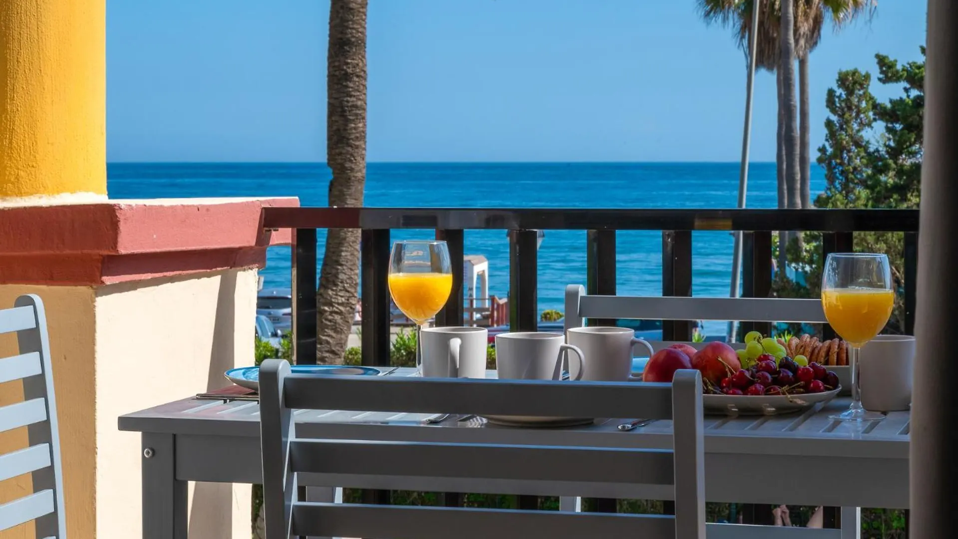 Oleholidays 1111 Romana Playa Vistas Al Mar Marbella