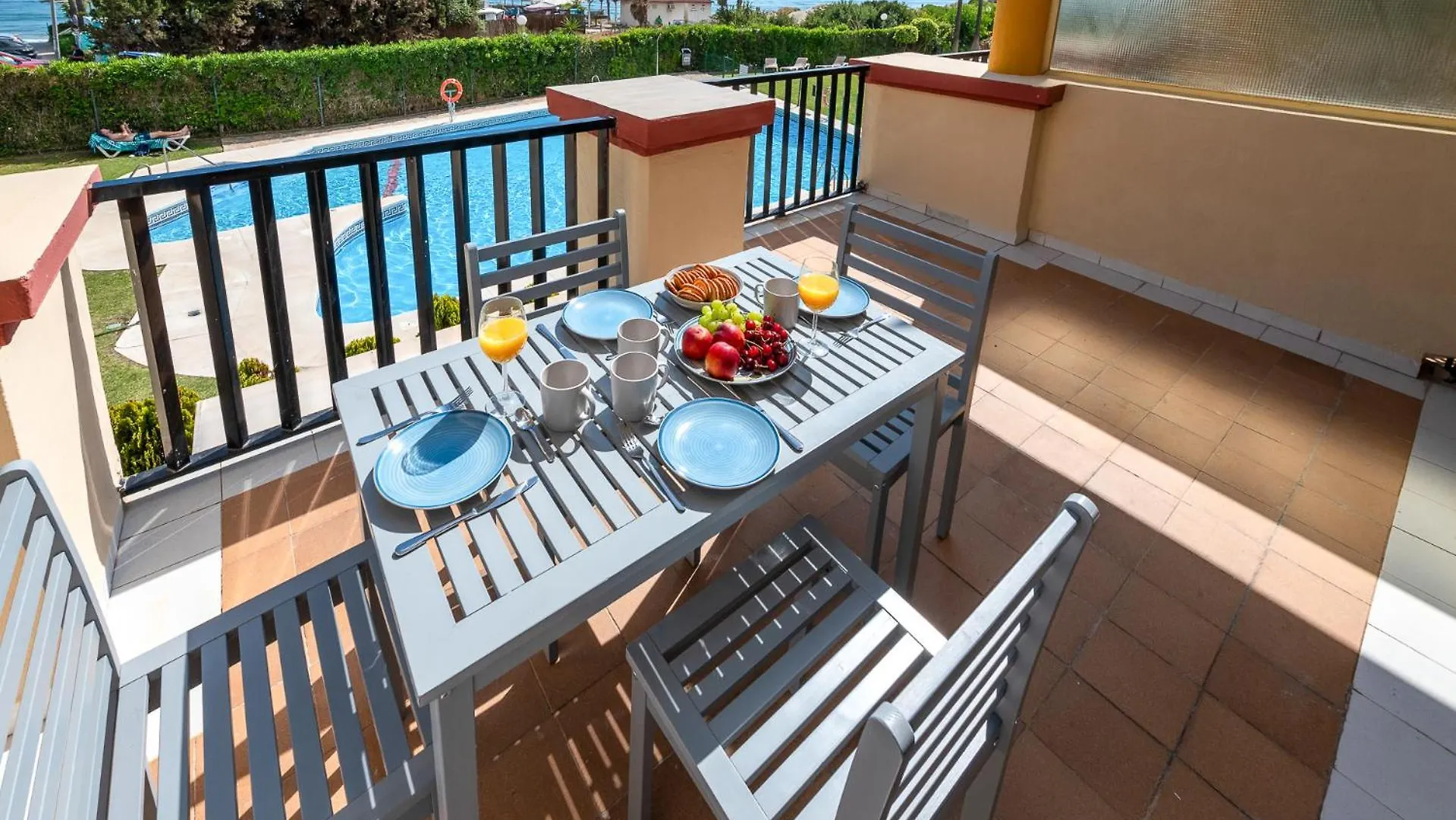 Oleholidays 1111 Romana Playa Vistas Al Mar Marbella