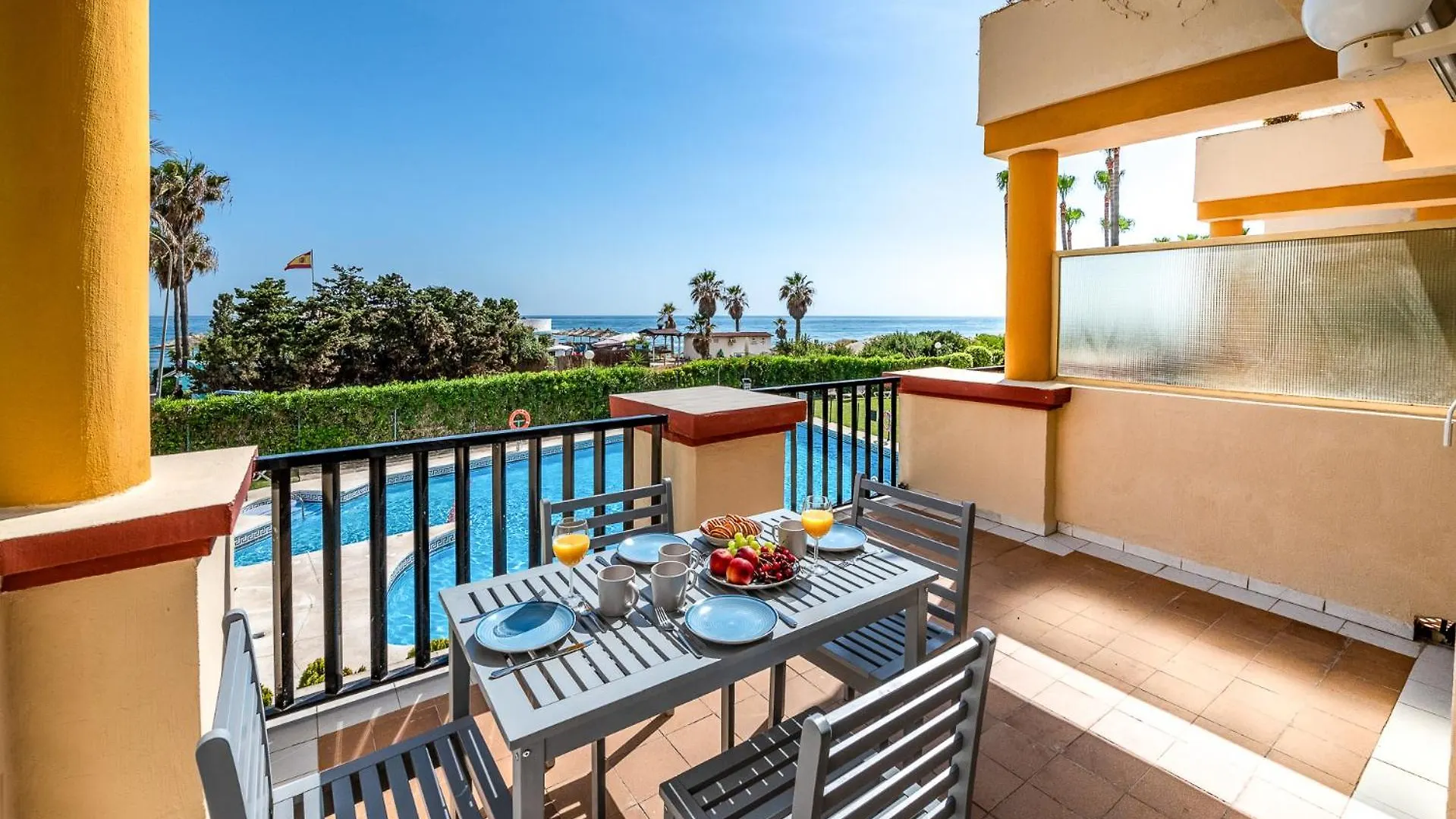 Oleholidays 1111 Romana Playa Vistas Al Mar Marbella İspanya